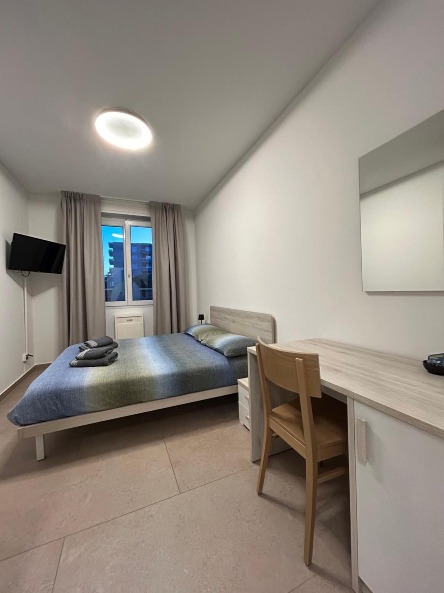 *Veranda'S Rooms* - Free Parking In Central Lugano Ngoại thất bức ảnh