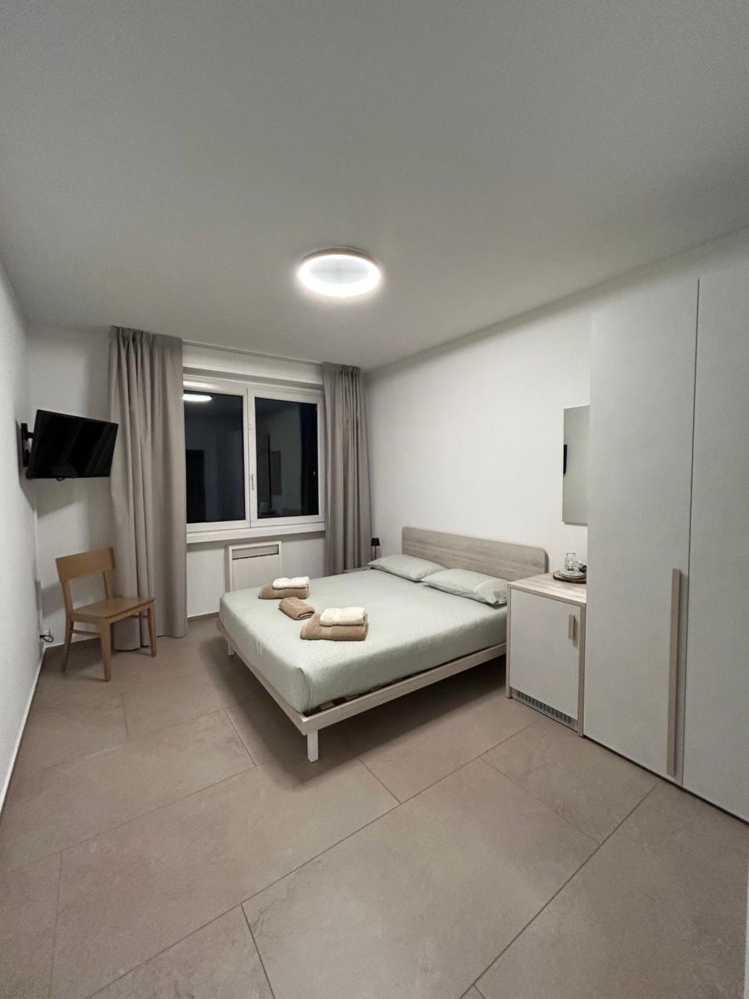 *Veranda'S Rooms* - Free Parking In Central Lugano Ngoại thất bức ảnh